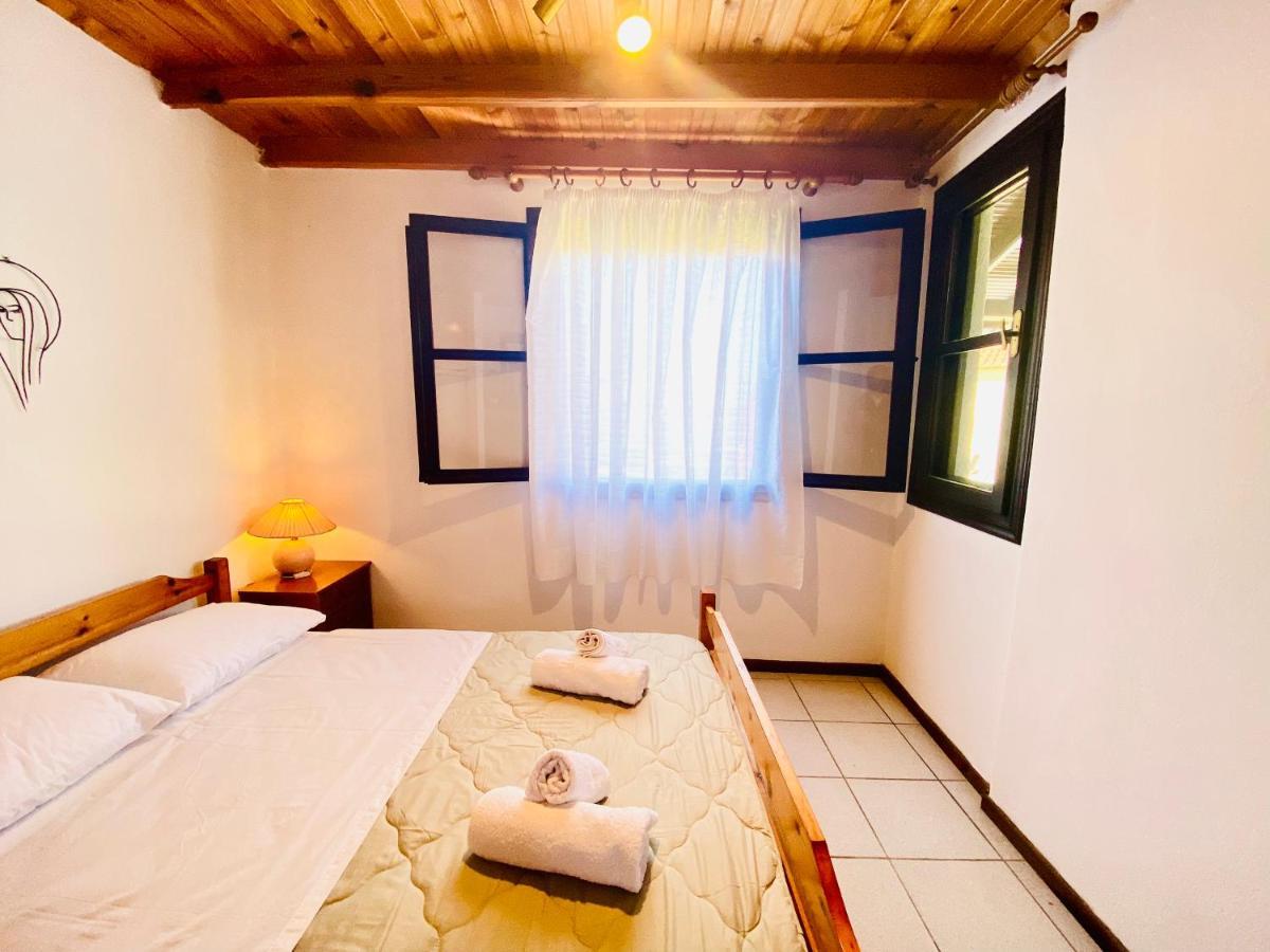 Meltemi Rock House Villa Kalandra Exterior photo